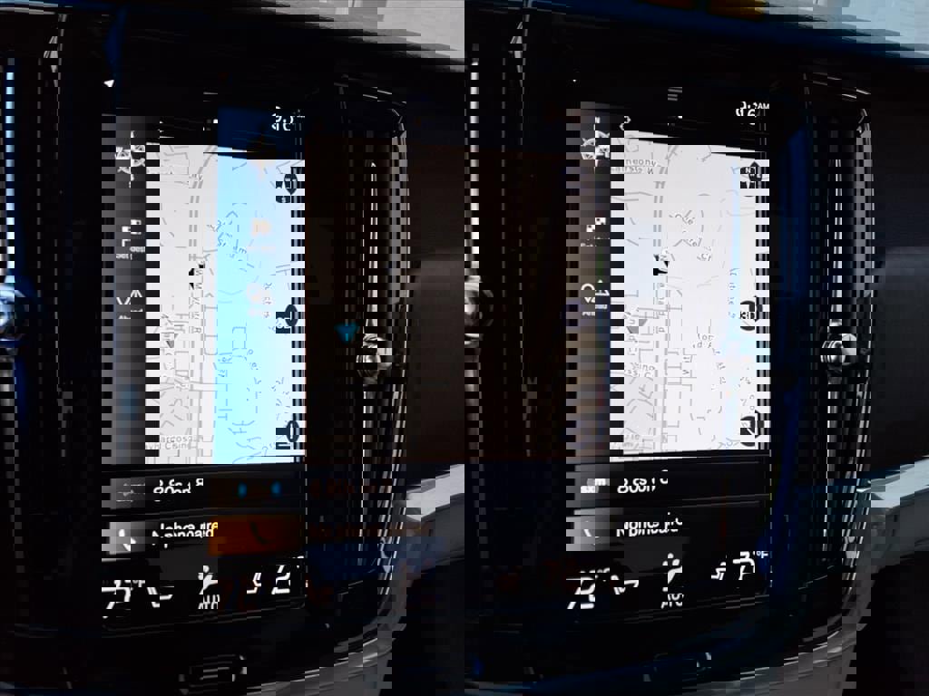 Certified 2021 Volvo V90 T6 Cross Country w/ Climate Package image 21