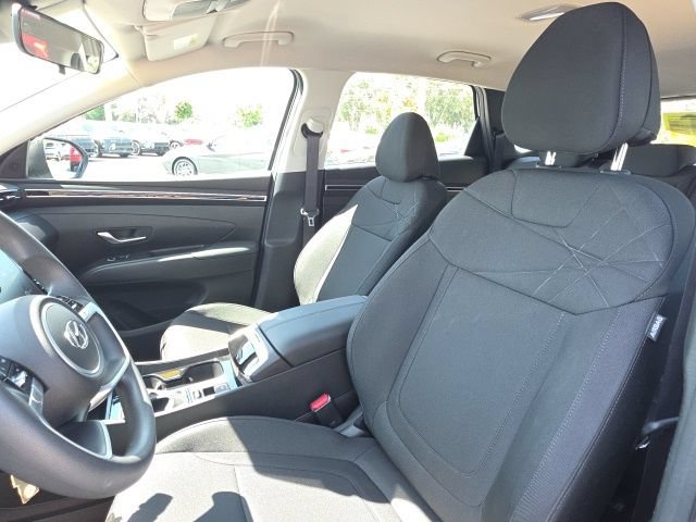 Certified 2024 Hyundai Tucson SE FWD image 5