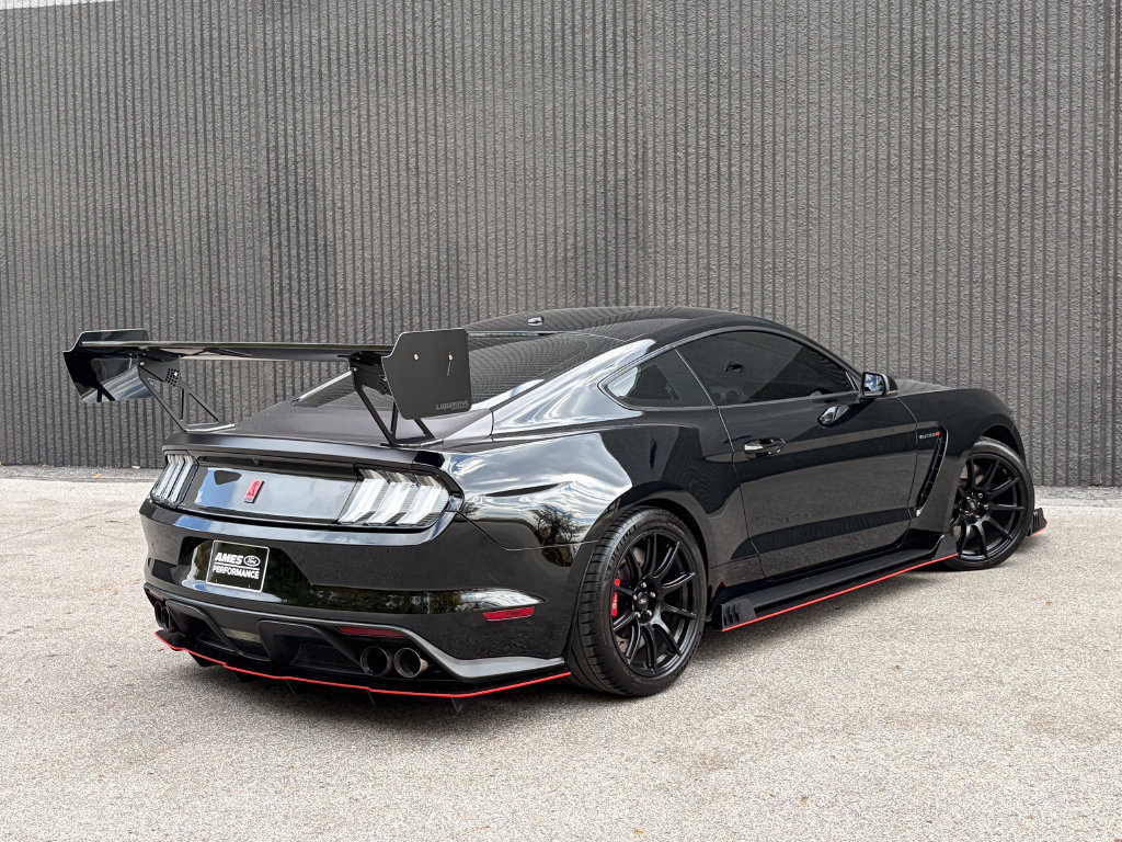Used 2017 Ford Mustang Shelby GT350R RWD image 7