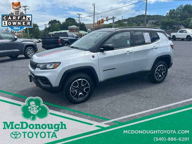 Used 2025 Jeep Compass Trailhawk