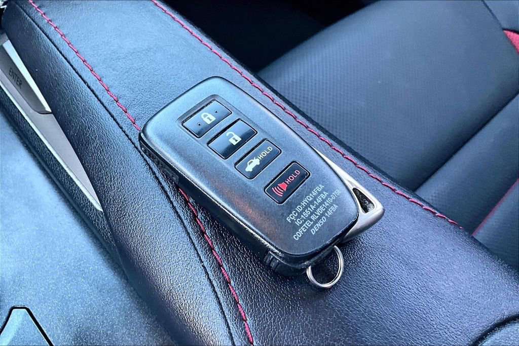 Used 2019 Lexus IS 300 image 34