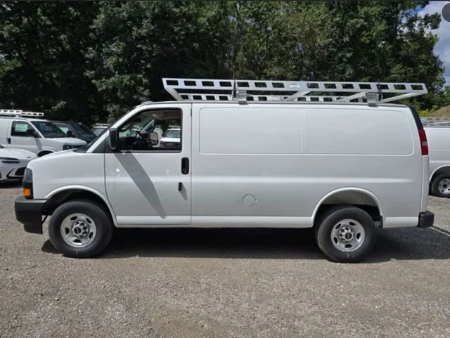 New 2026 GMC Savana 2500 w/ Driver Convenience Package RWD video 2
