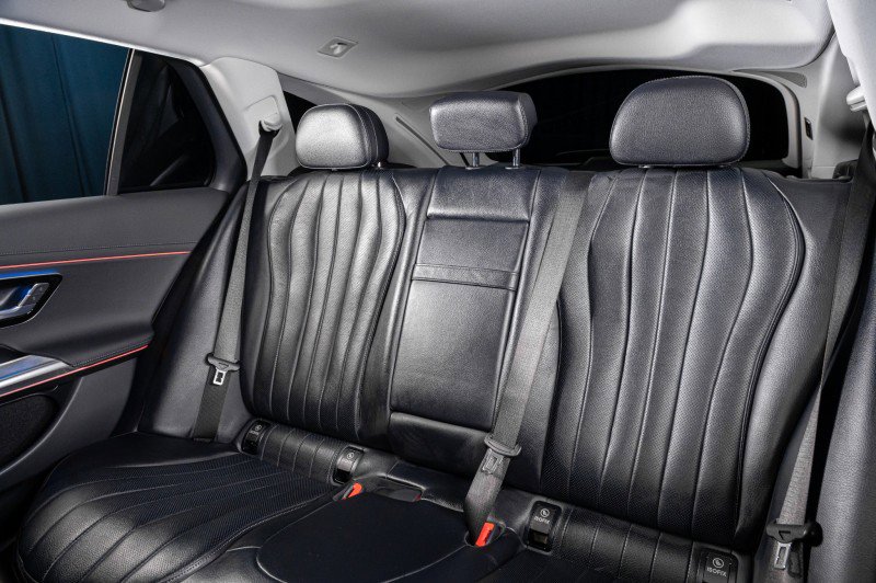 New 2025 Mercedes-Benz E 450 4MATIC All-Terrain Wagon image 29