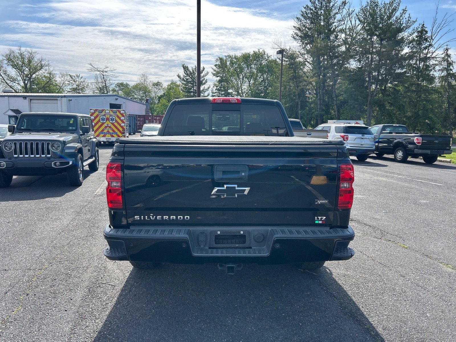 Used 2015 Chevrolet Silverado 1500 LTZ Z71 w/ Midnight Edition AWD/4WD image 6