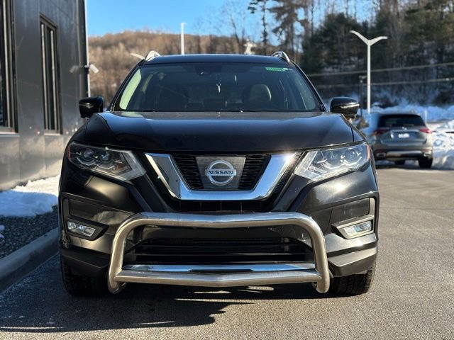 Used 2017 Nissan Rogue SL w/ SL Premium Package AWD/4WD image 10