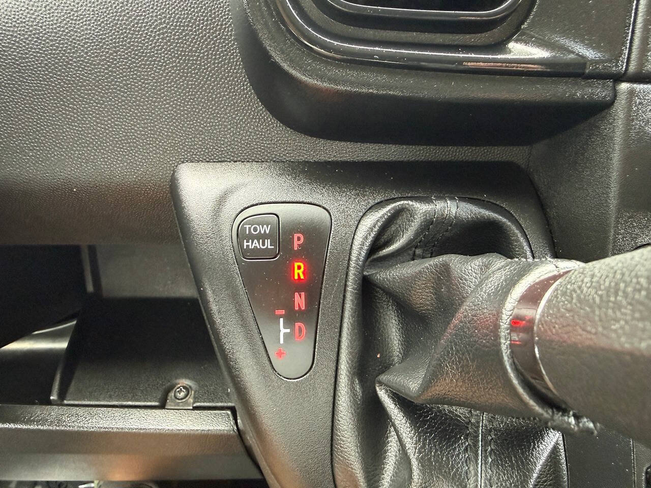 Used 2025 RAM ProMaster 2500 w/ Convenience Group FWD image 37