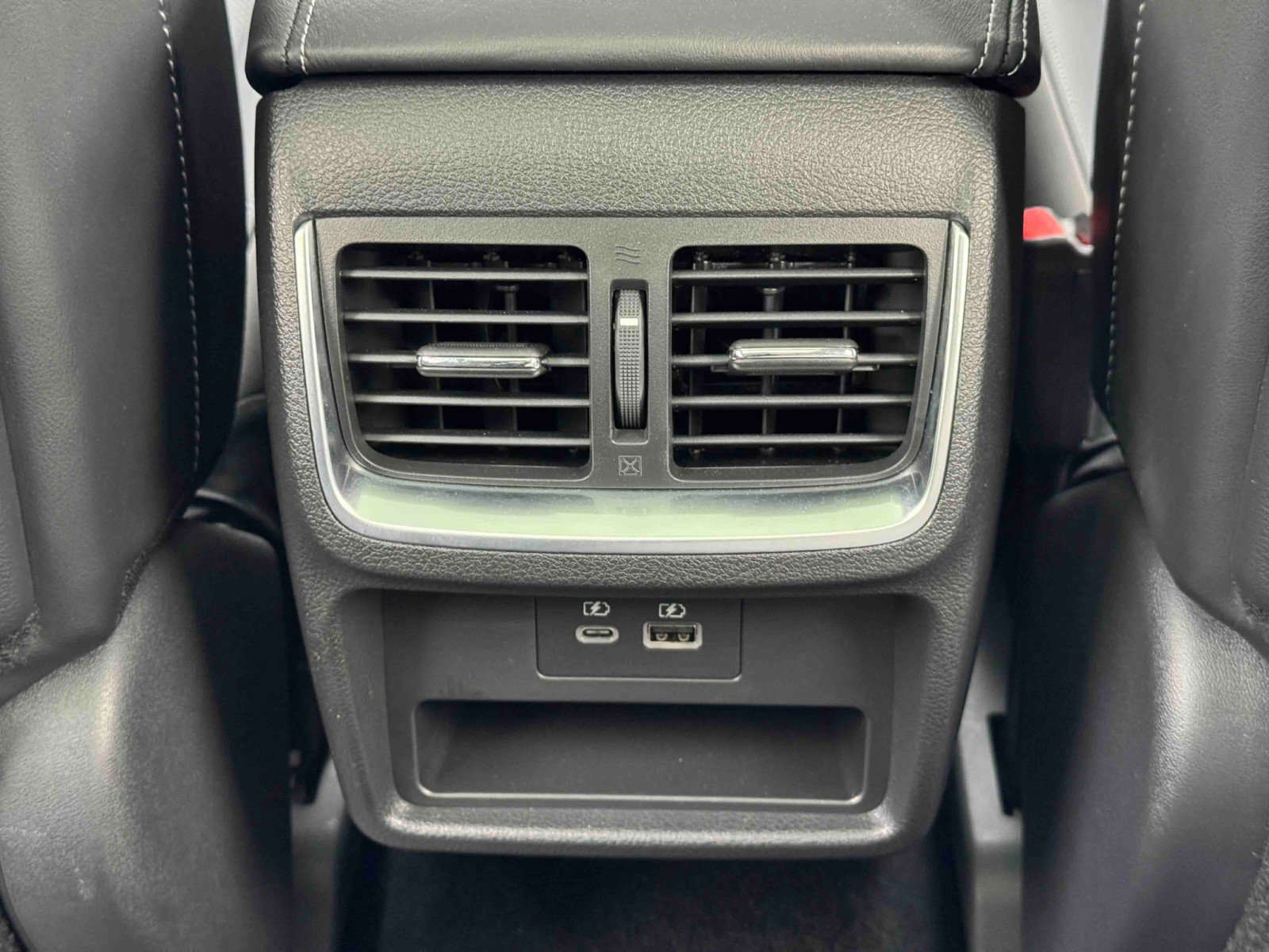 Used 2024 INFINITI QX50 Luxe FWD image 36