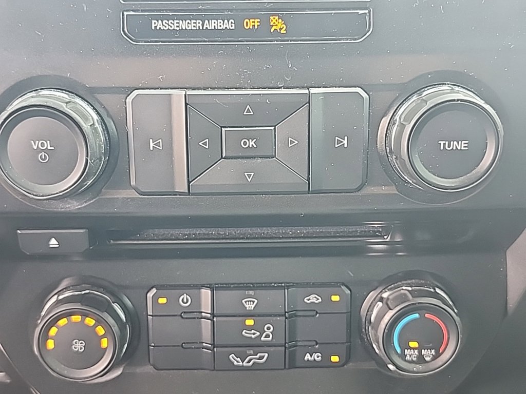 Used 2016 Ford F150 XLT RWD image 6