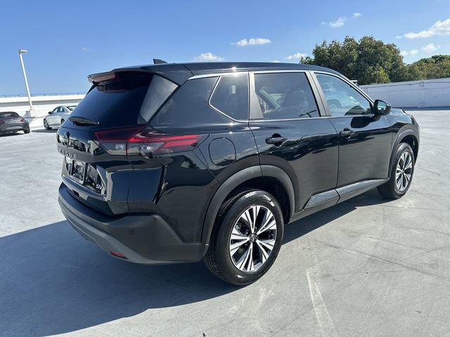 Used 2023 Nissan Rogue SV image 38