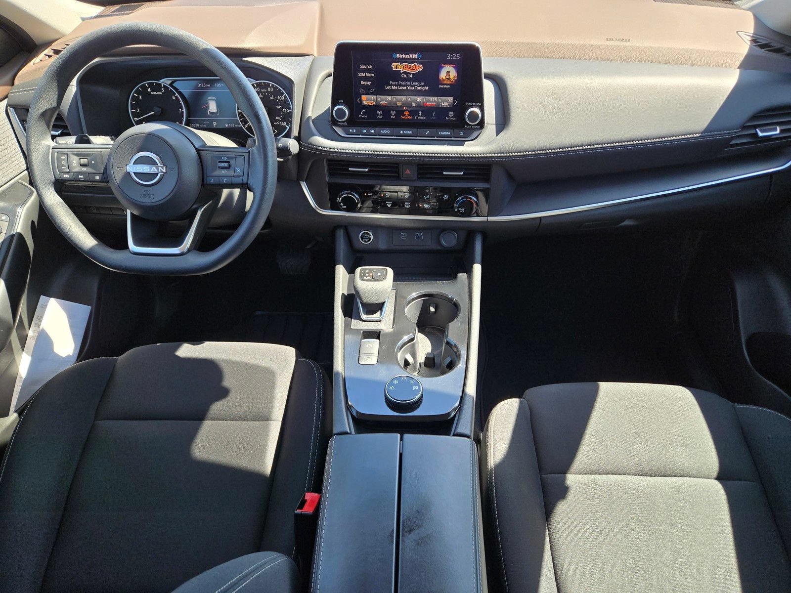 Used 2023 Nissan Rogue S AWD/4WD image 17