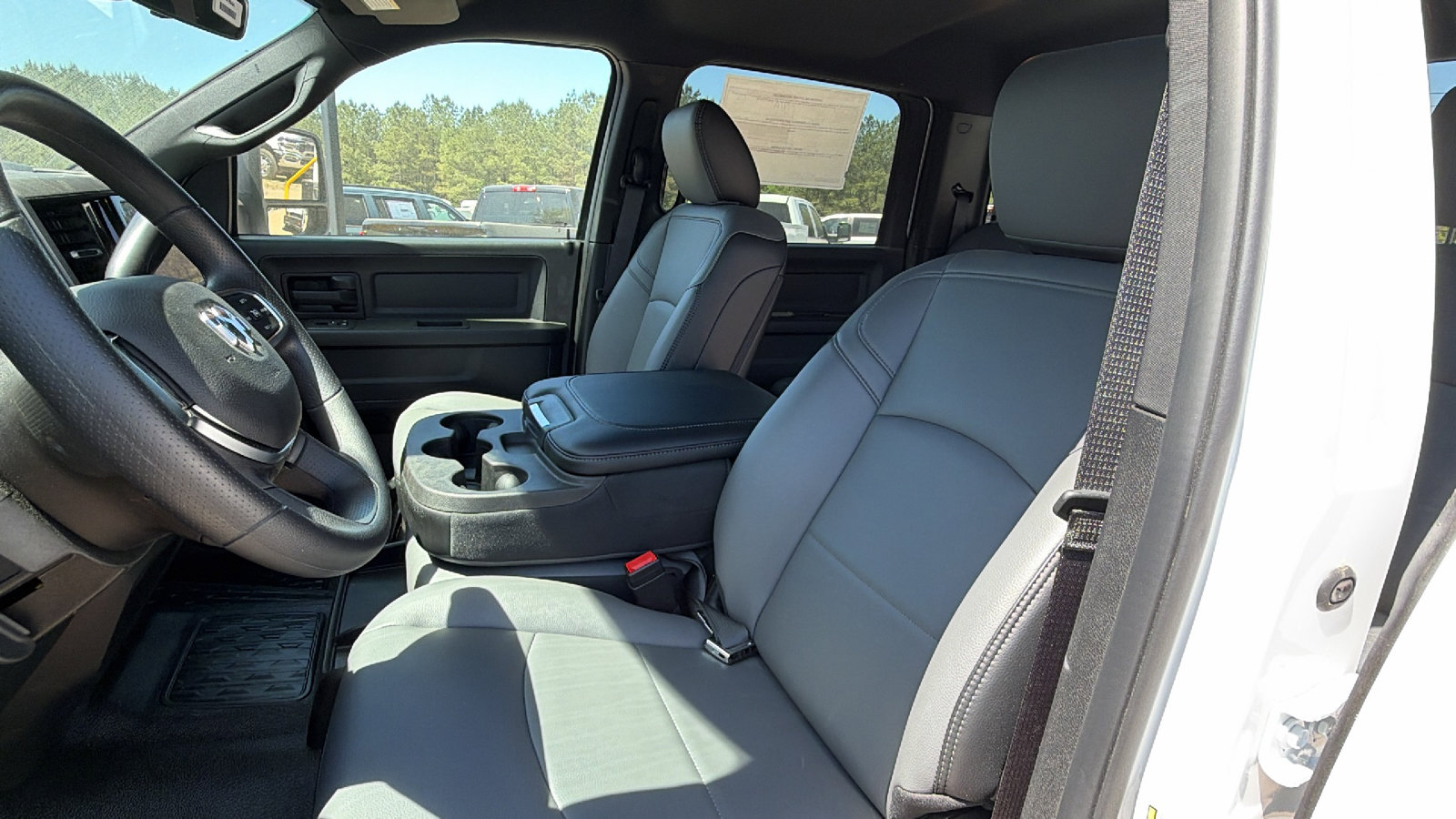 New 2026 RAM 4500 Tradesman w/ Chrome Appearance Group AWD/4WD image 18
