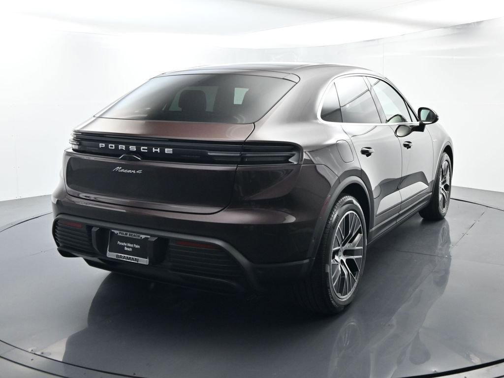 Certified 2025 Porsche Macan 4 Electric image 14