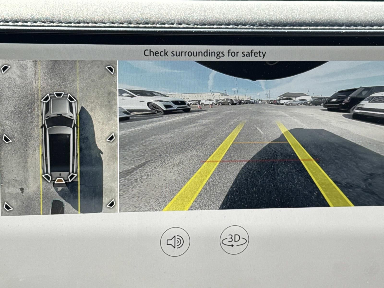 Used 2025 Land Rover Defender 130 X image 26