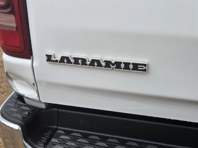 Used 2020 RAM 1500 Laramie AWD/4WD image 9