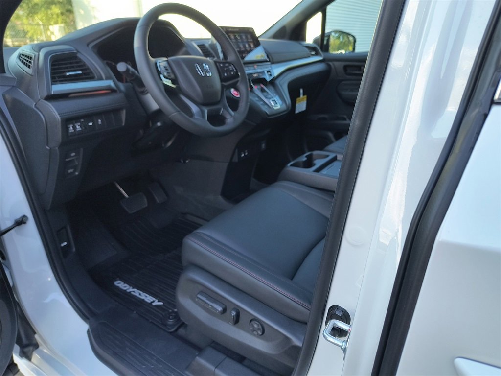 New 2026 Honda Odyssey Sport-L image 2
