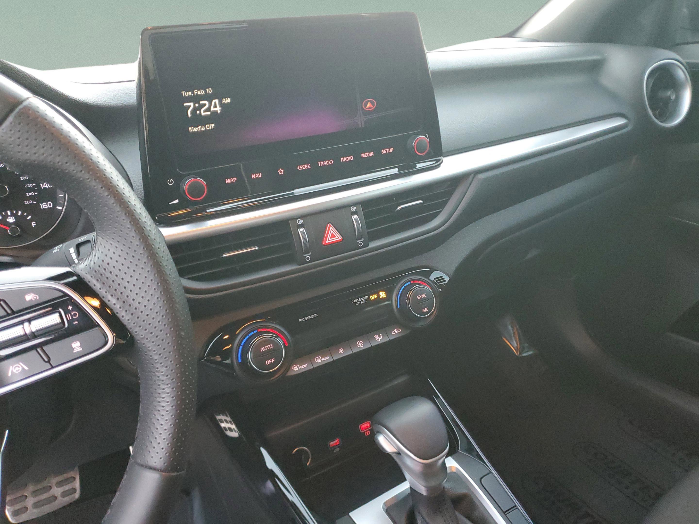 Certified 2024 Kia Forte GT-Line image 30