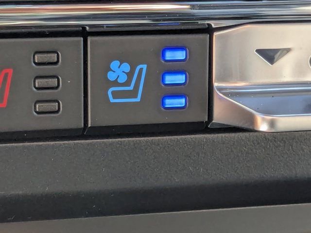 New 2026 Ford F450 Platinum w/ Platinum Plus Package image 25