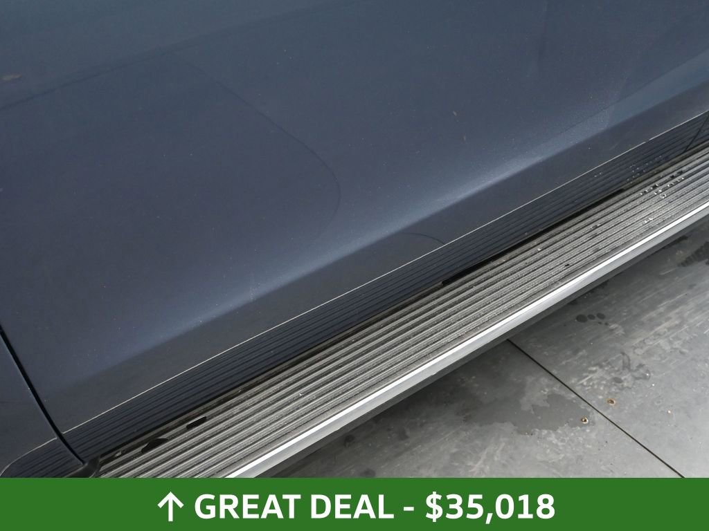 Used 2023 Ford Expedition Limited image 18