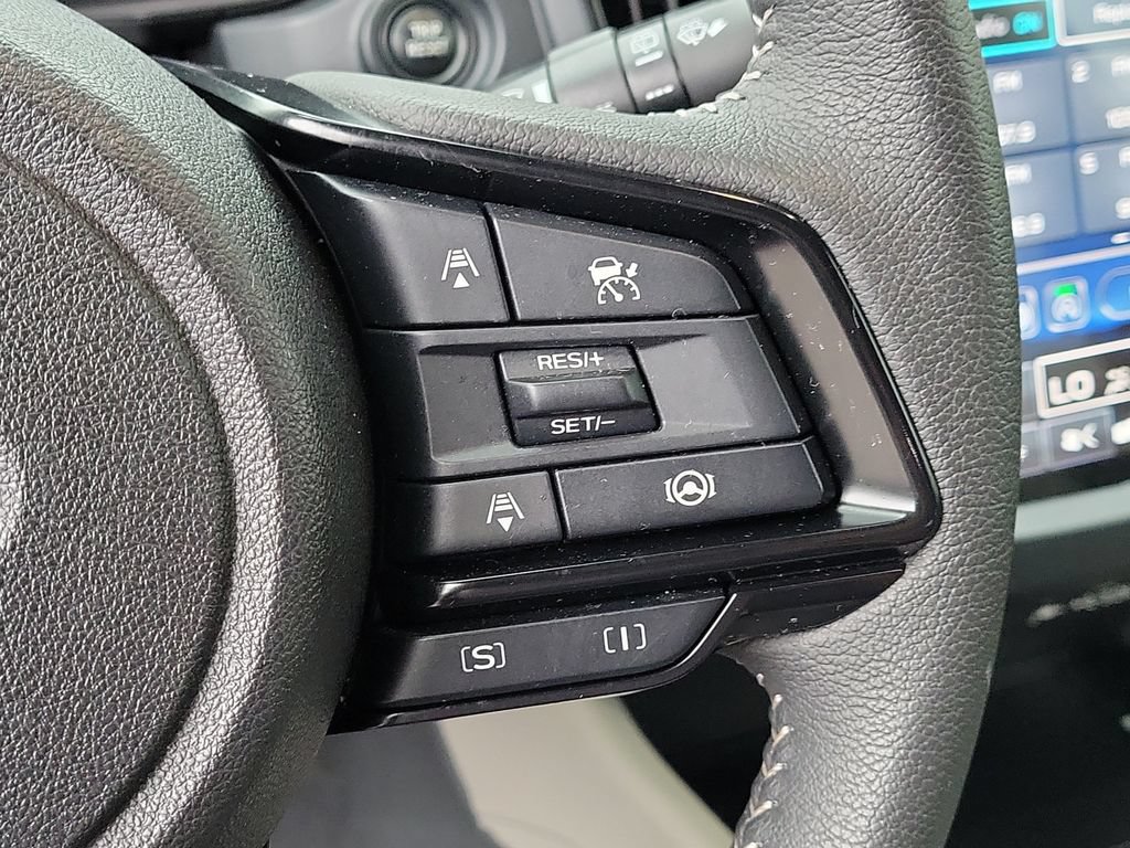 Certified 2025 Subaru Forester Premium AWD/4WD image 28