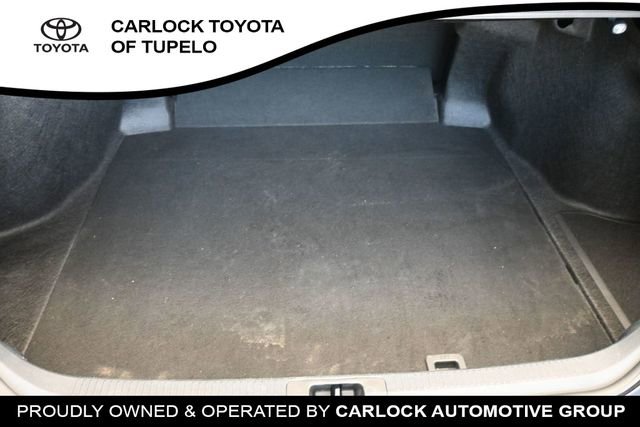 Used 2025 Toyota Camry SE w/ Convenience Package FWD image 30