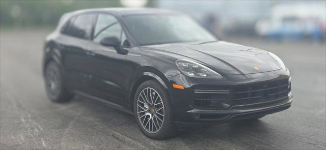 Used 2019 Porsche Cayenne Turbo w/ Premium Plus Package AWD/4WD image 9