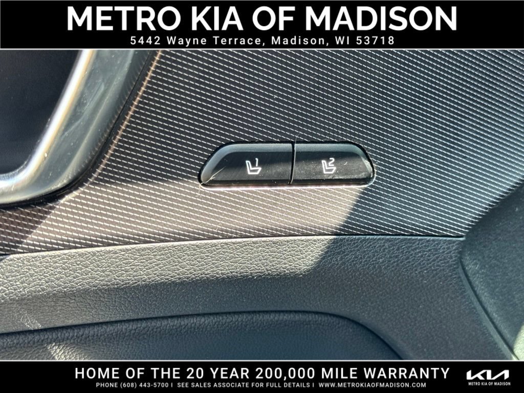 Used 2025 Kia Sportage SX Prestige AWD/4WD image 12