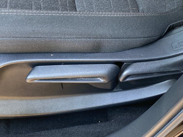 Used 2024 Honda HR-V LX image 12