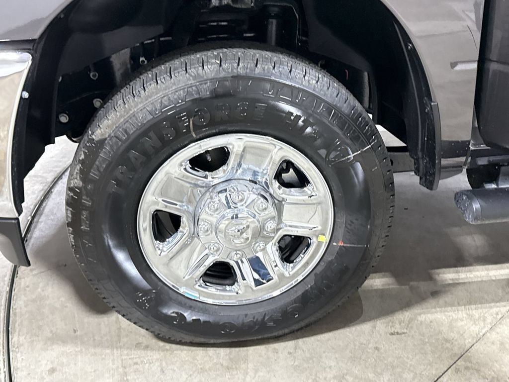 New 2026 RAM 2500 Tradesman AWD/4WD image 26