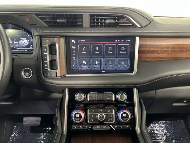 Used 2023 GMC Yukon XL Denali Ultimate image 13