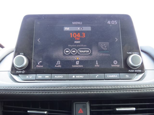 Used 2023 Nissan Rogue SV FWD image 23