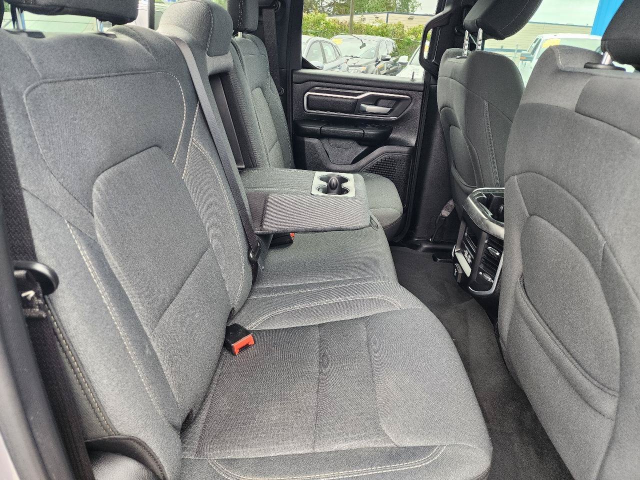 Used 2021 RAM 1500 Big Horn AWD/4WD image 32