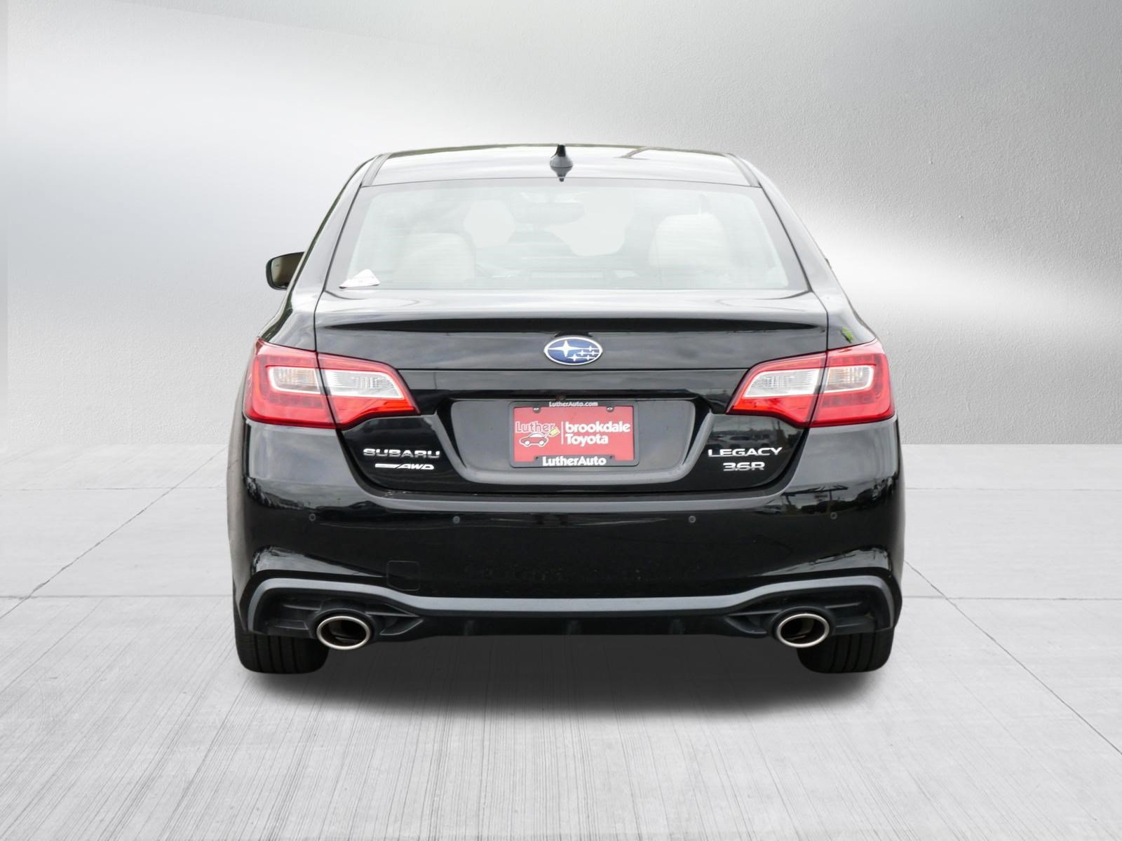 Used 2018 Subaru Legacy 3.6R Limited AWD/4WD image 6