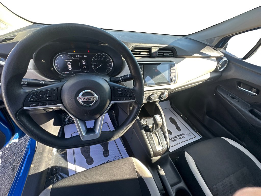 Used 2021 Nissan Versa SV image 28