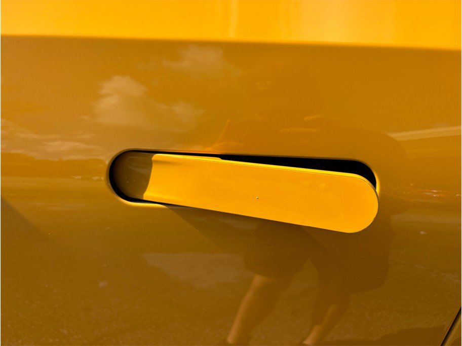 Used 2023 Rivian R1S AWD Adventure Quad image 19