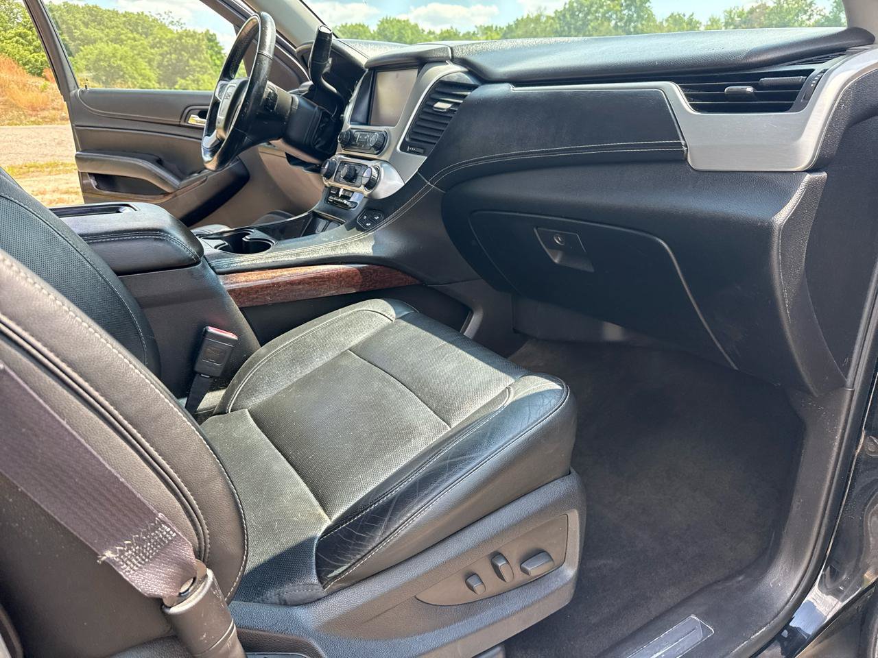 Used 2015 GMC Yukon SLT AWD/4WD image 35
