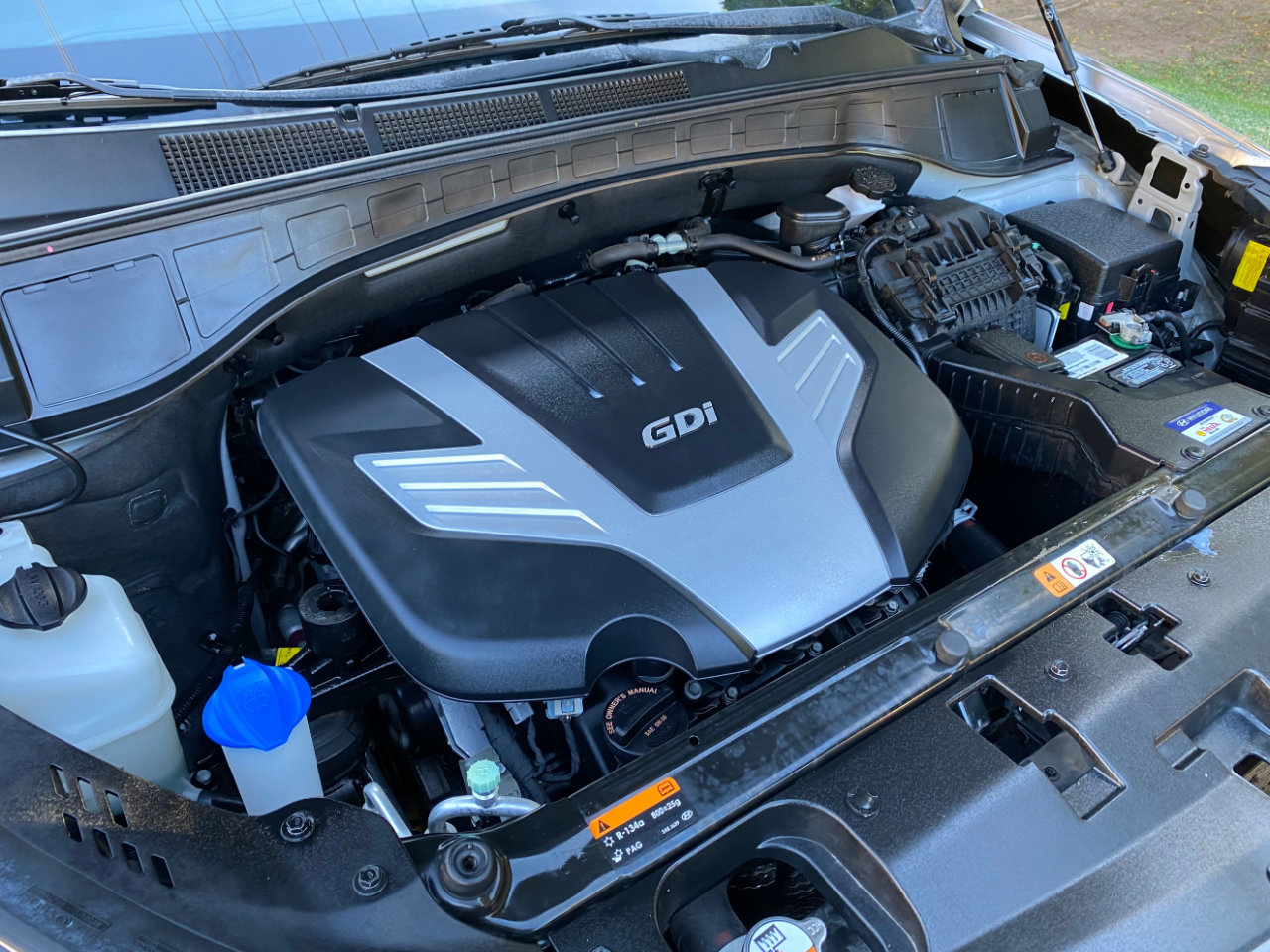 Used 2017 Hyundai Santa Fe SE Ultimate 3.3L Auto w/ SE Ultimate Tech Package 03 image 16