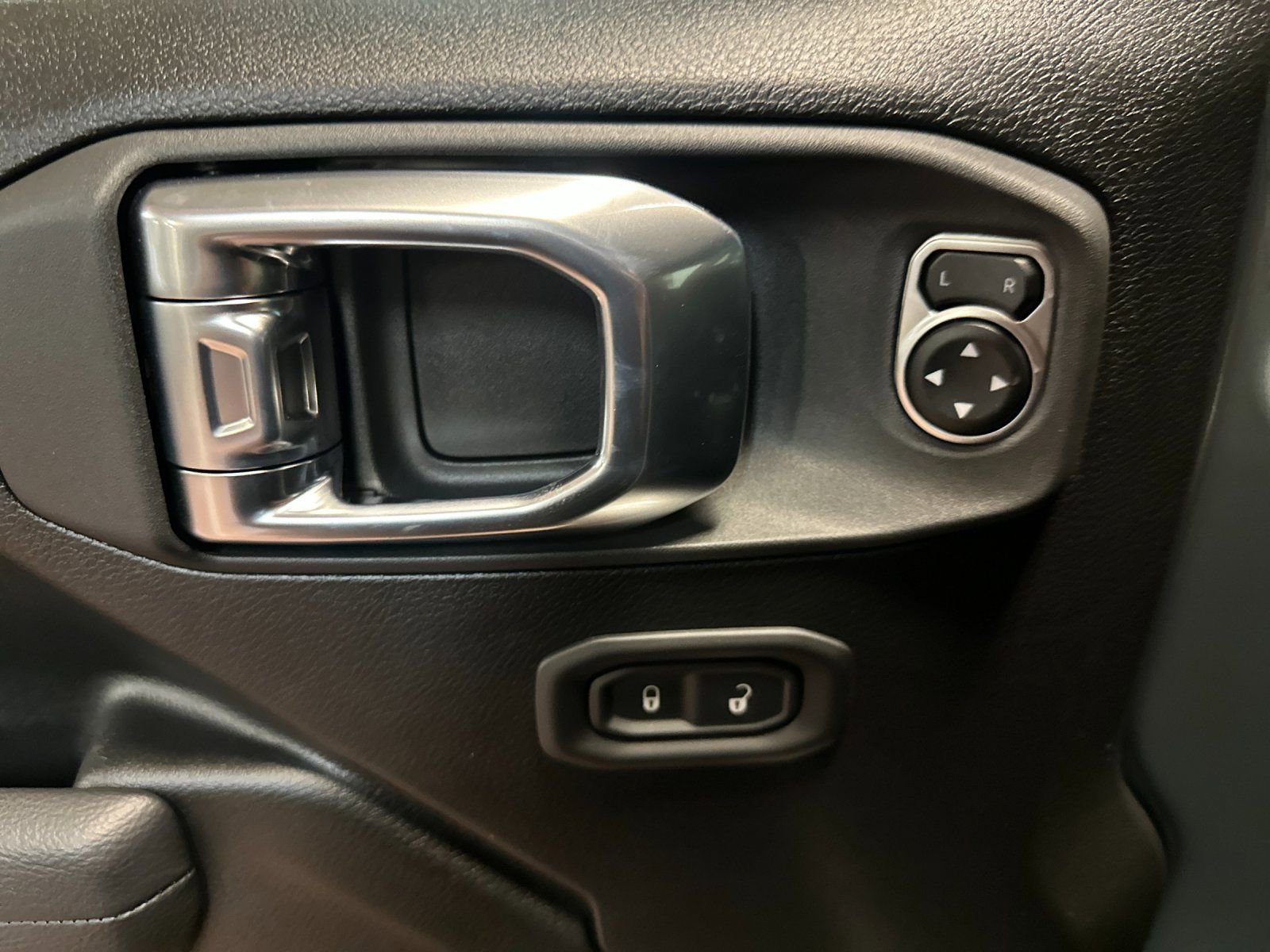 New 2026 Jeep Wrangler Willys image 10