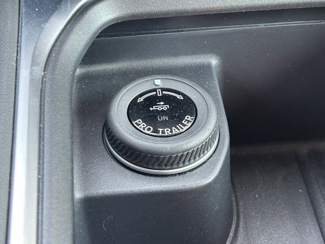 Used 2025 Ford Expedition Max Active AWD/4WD image 12