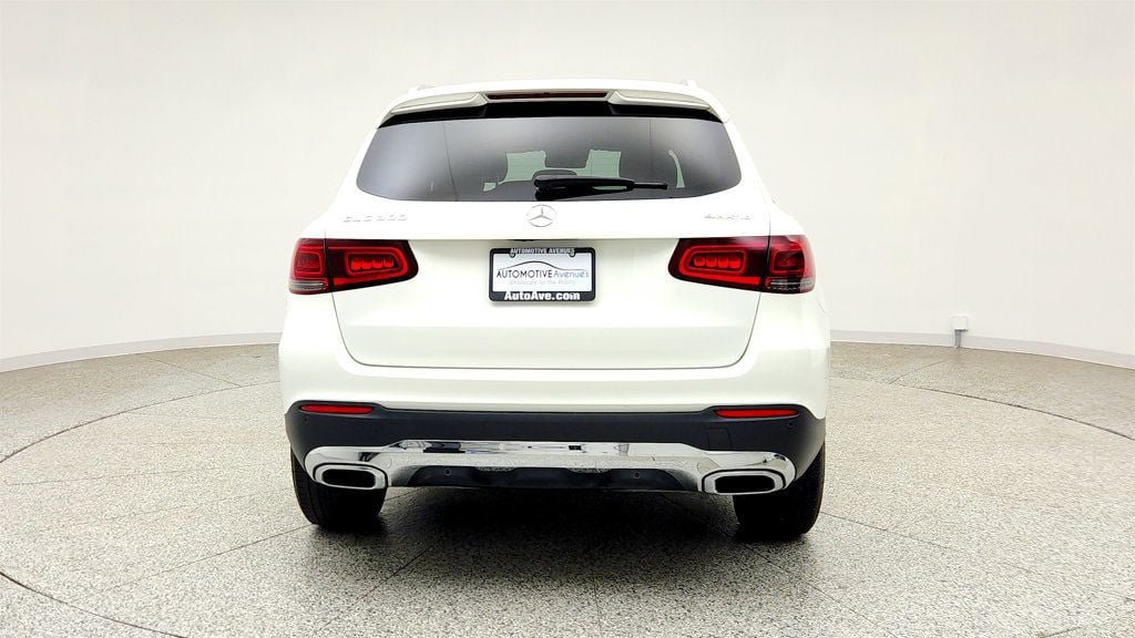 Used 2020 Mercedes-Benz GLC 300 4MATIC image 6