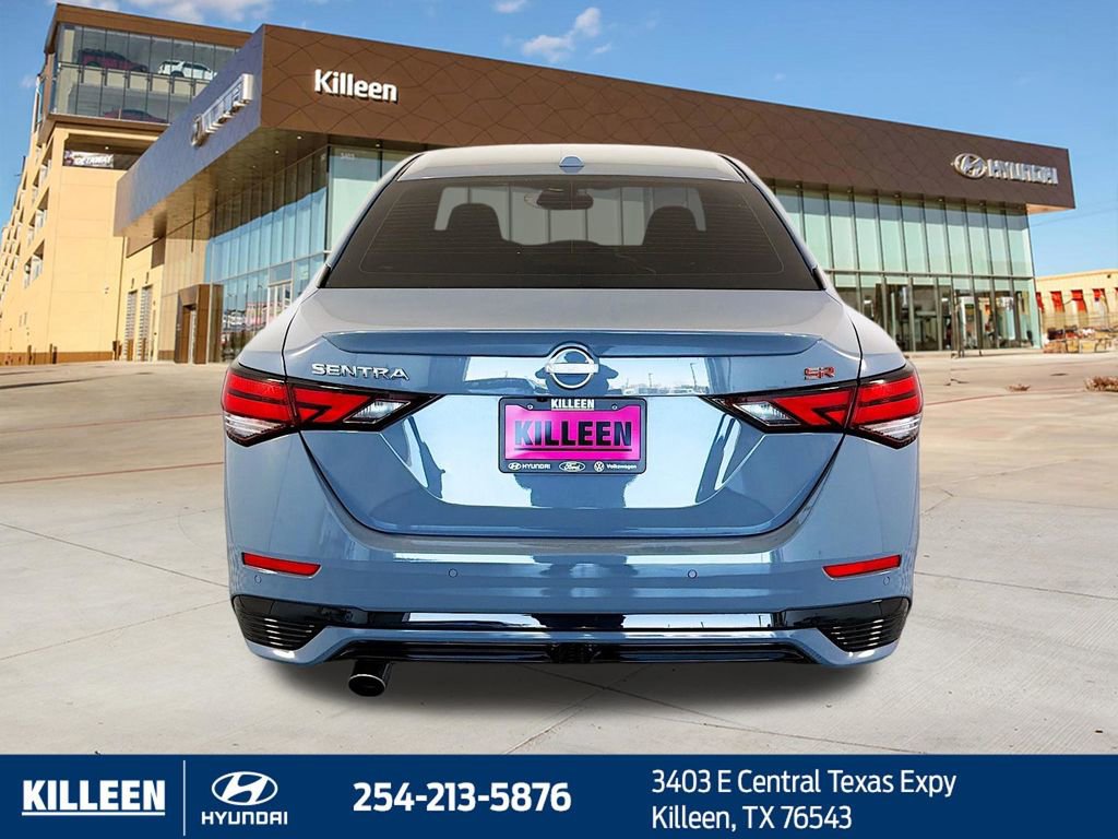 Used 2025 Nissan Sentra SR w/ SR Premium Package FWD image 7