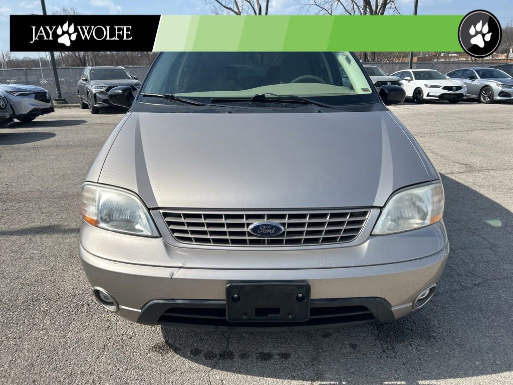 Used 2002 Ford Windstar LX image 2