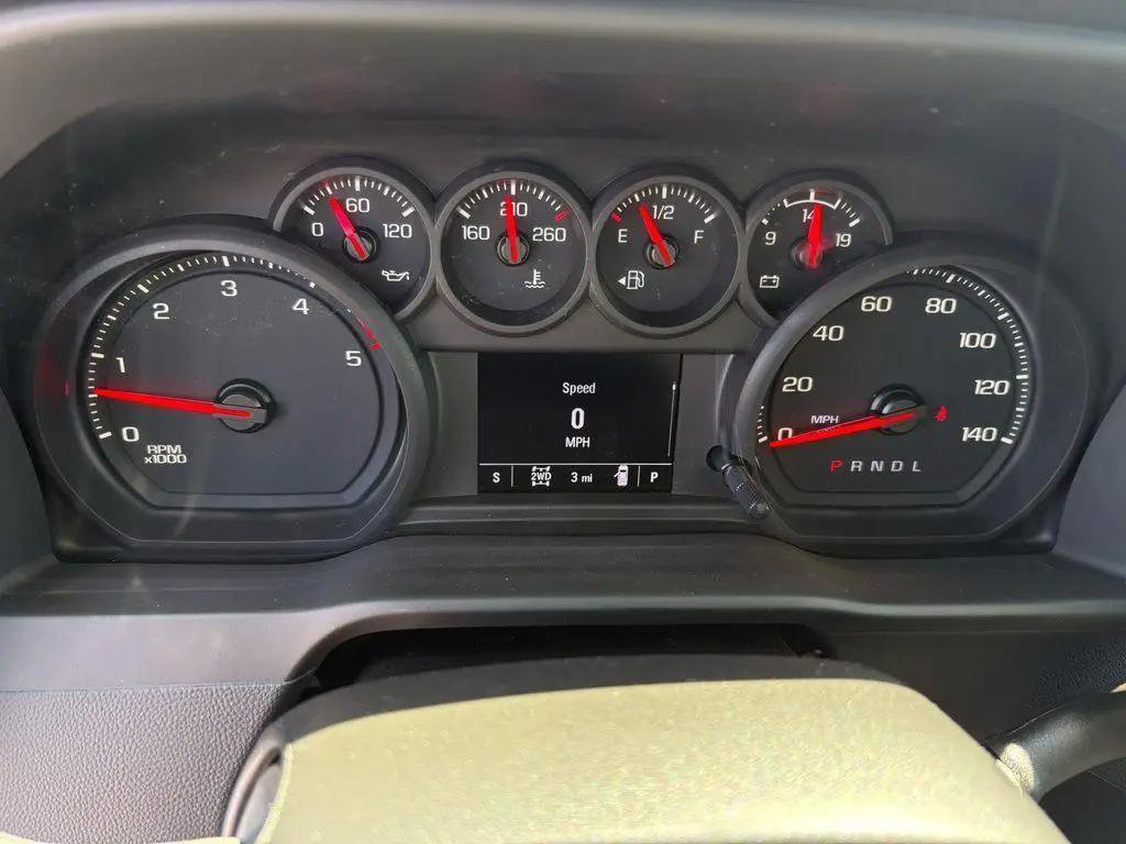 New 2026 Chevrolet Silverado 2500 Custom w/ Custom Value Package image 10