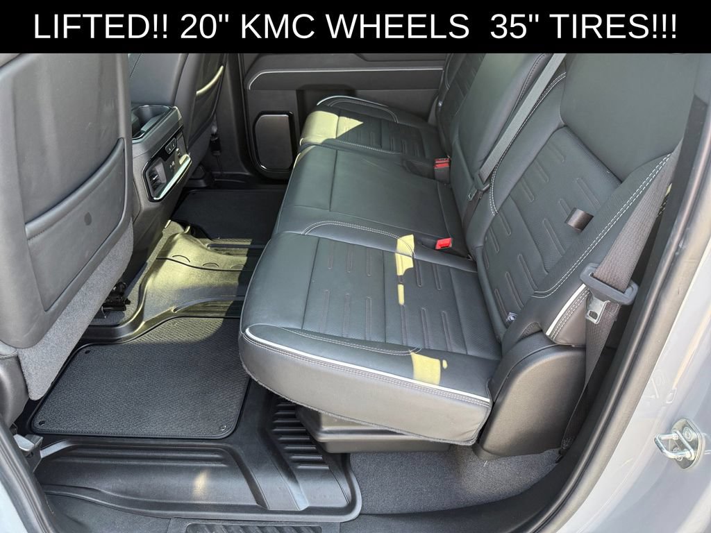 Used 2024 GMC Sierra 2500 AT4X AWD/4WD image 11