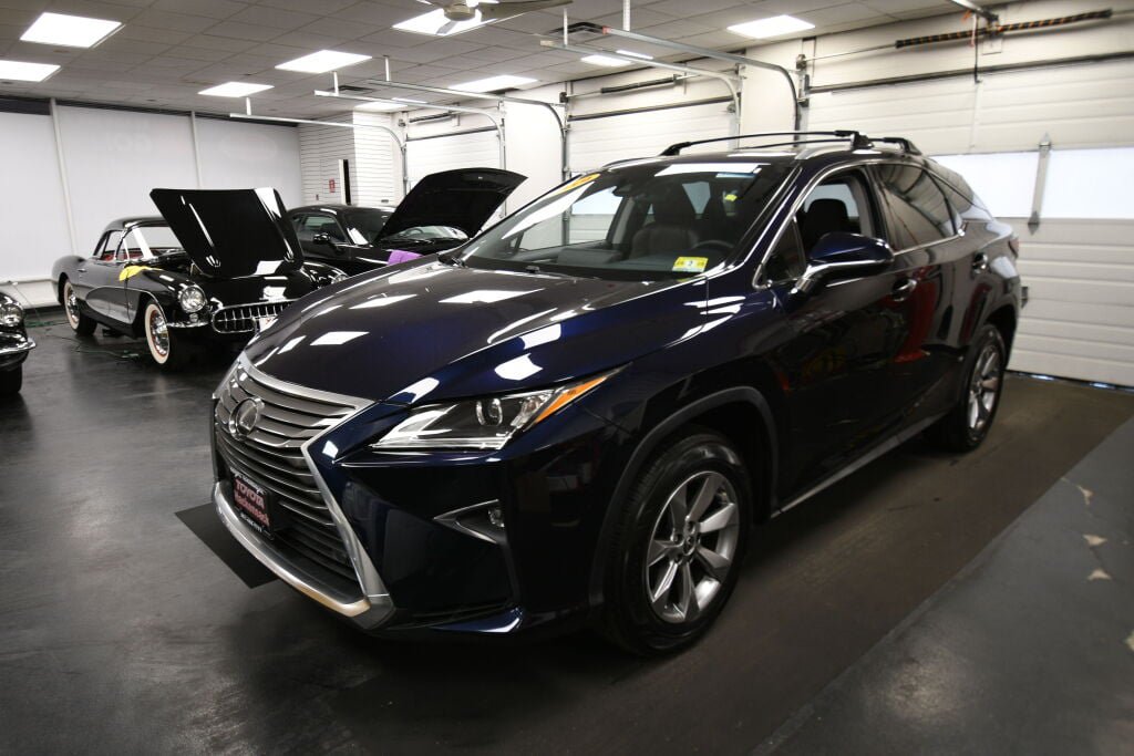 Used 2019 Lexus RX 350 AWD w/ Navigation Package image 4