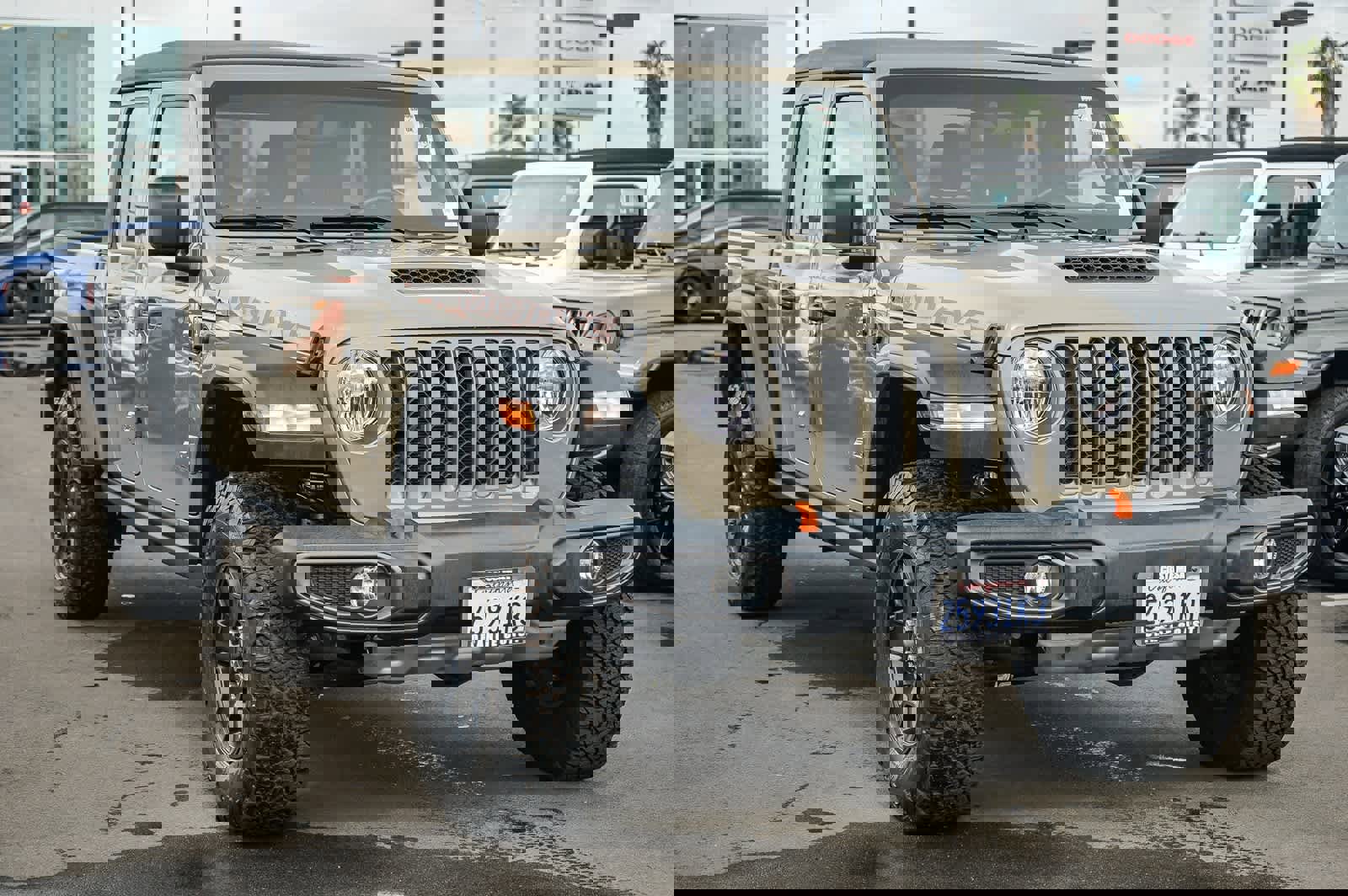 Used 2020 Jeep Gladiator Mojave image 3