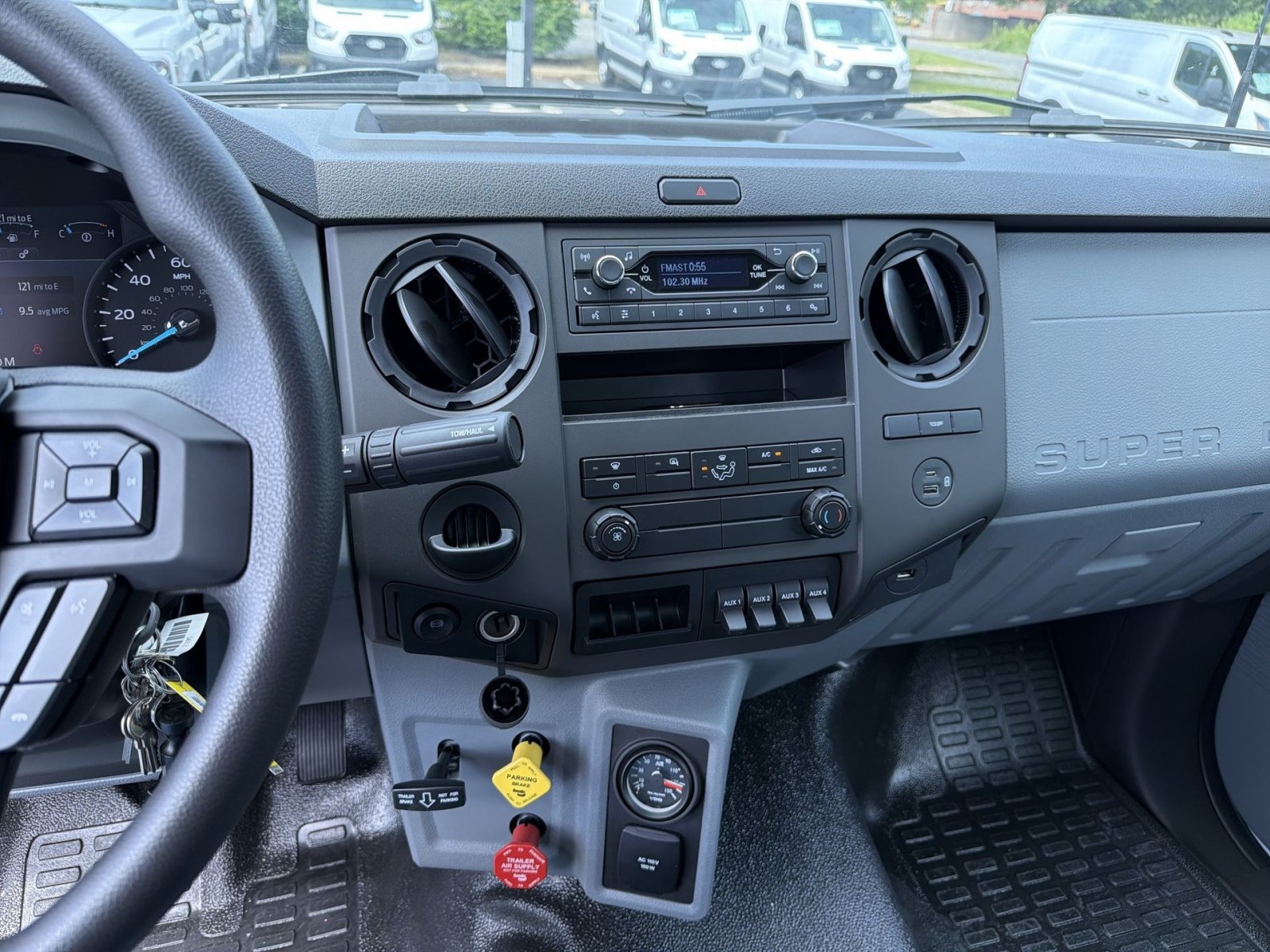 New 2027 Ford F750 2WD Regular Cab Super Duty image 20