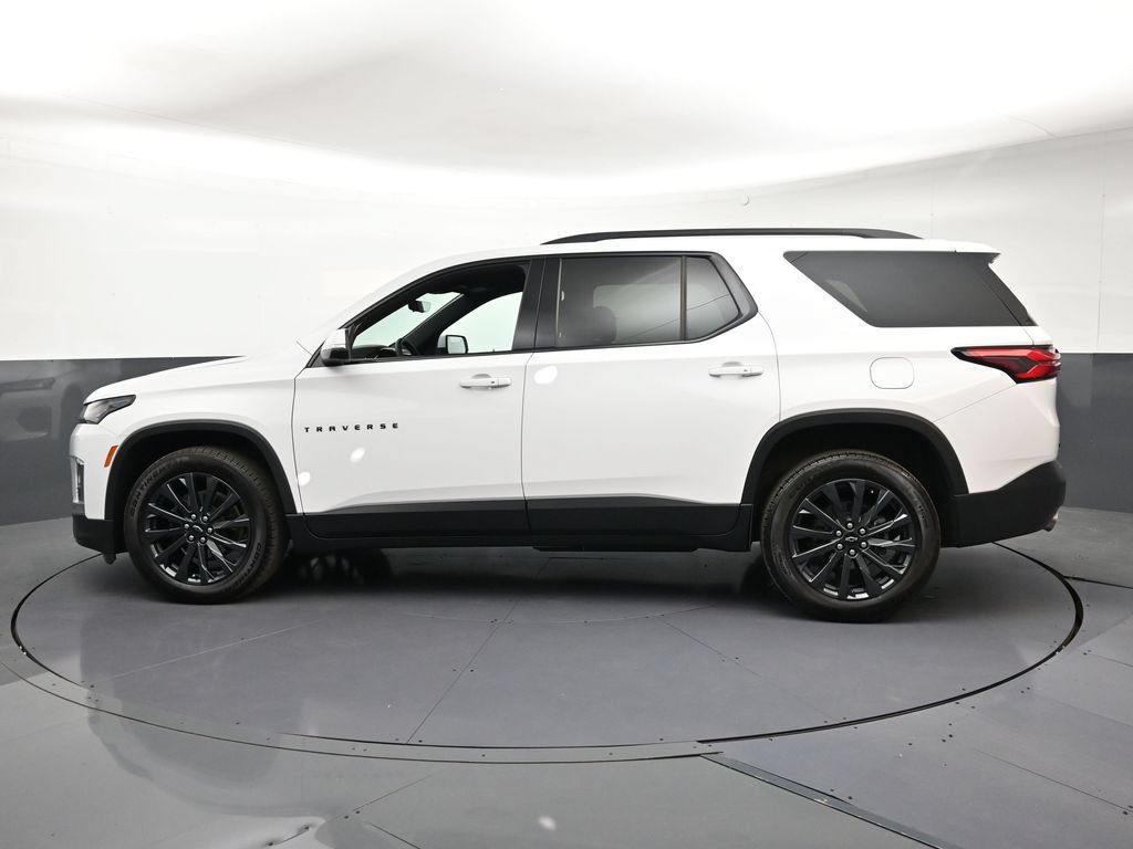 Certified 2023 Chevrolet Traverse RS w/ LPO, Floor Liner Package AWD/4WD image 2