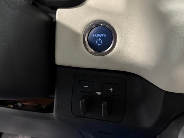 Used 2023 Toyota Tundra Capstone AWD/4WD image 15