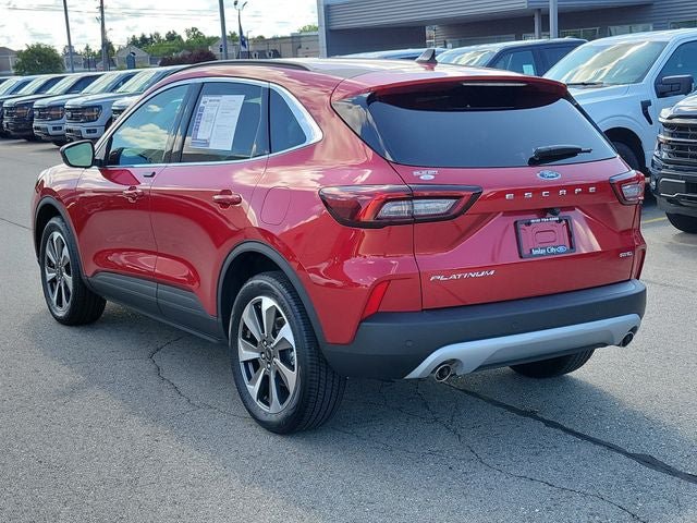 Used 2025 Ford Escape Platinum AWD/4WD image 3