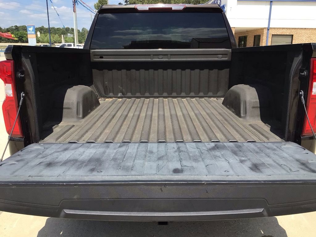 Used 2020 Chevrolet Silverado 1500 Custom w/ Custom Value Package image 27